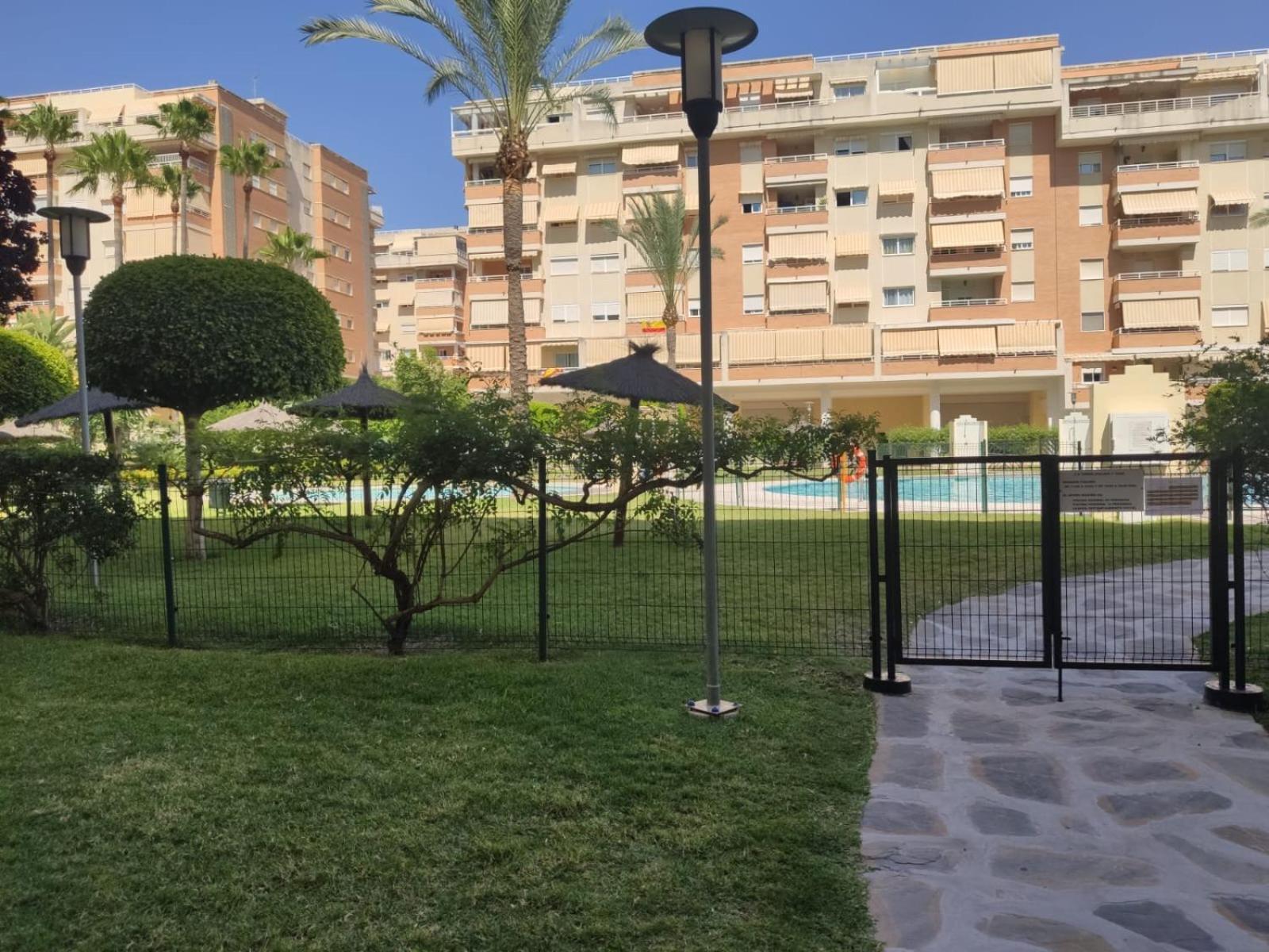 Garden Teatinos, Apartamento Con Piscina Y Ac Málaga Extérieur photo